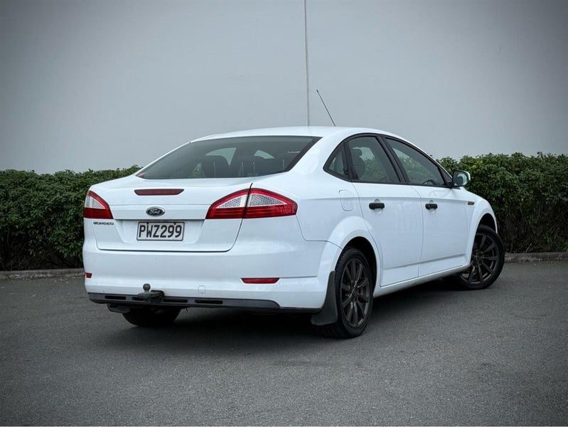 2011 Ford Mondeo, photo 3
