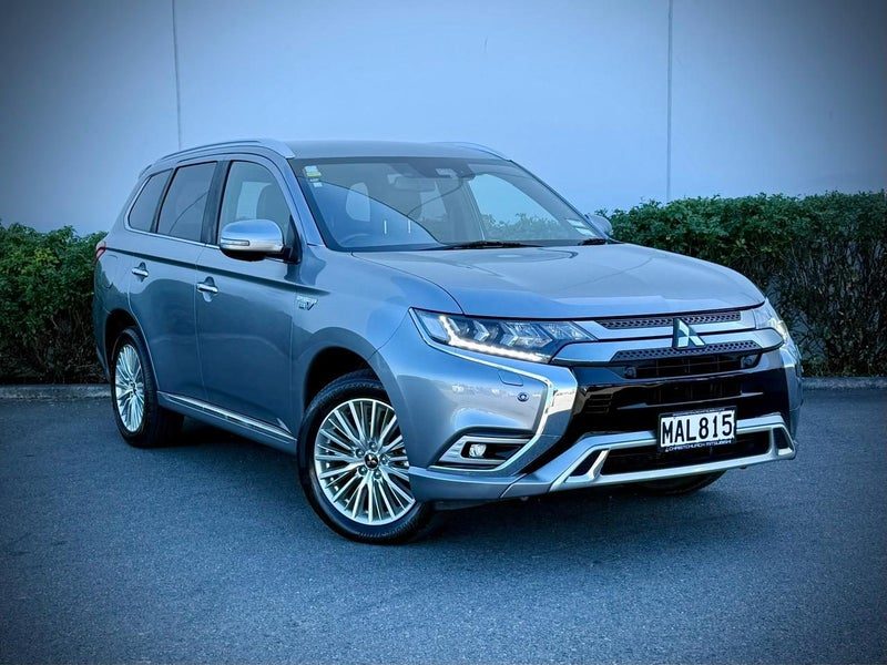 2019 Mitsubishi Outlander PHEV 4WD