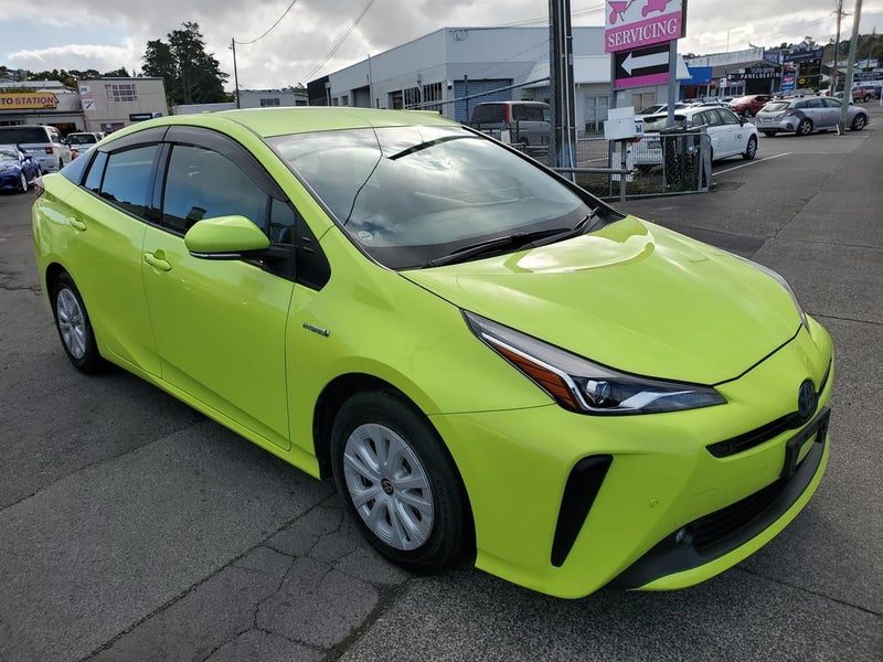 2019 Toyota Prius S *ONLY 41,241km*, main photo