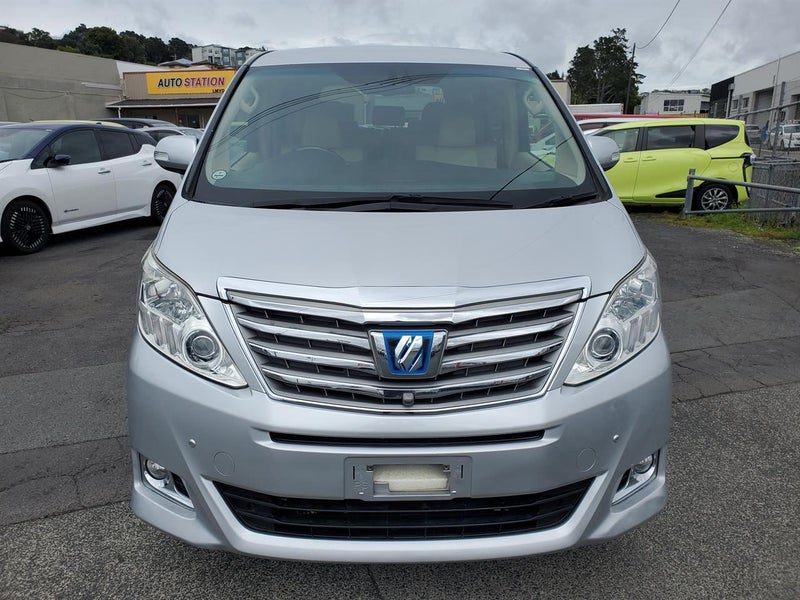 2012 Toyota Alphard G, photo 2