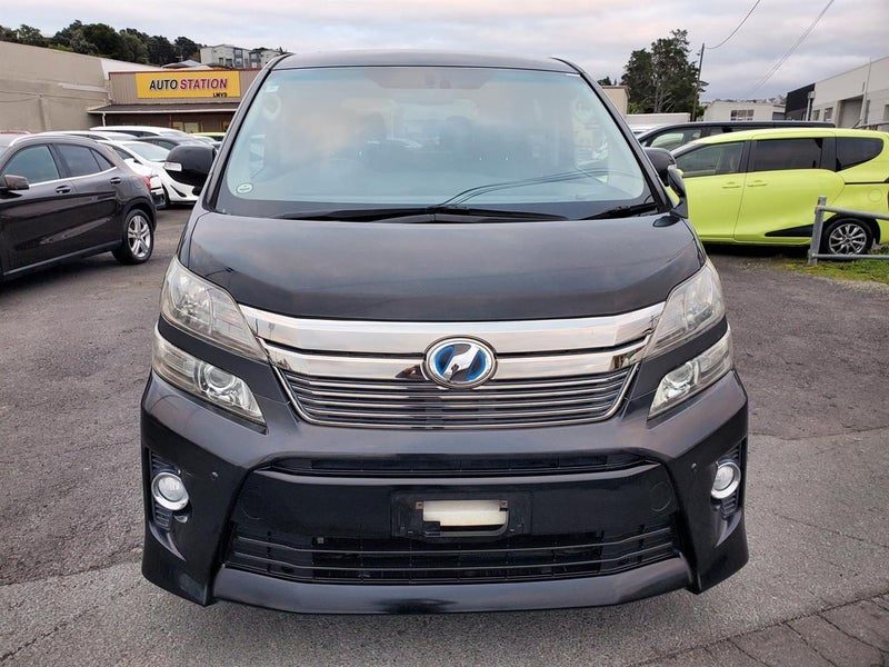 2012 Toyota Vellfire Hybrid, photo 2