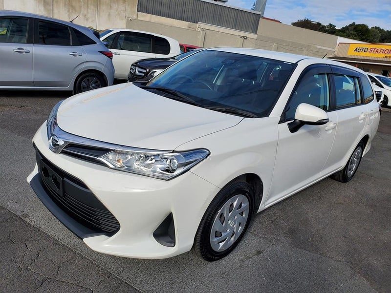 2021 Toyota Corolla Fielder, photo 3