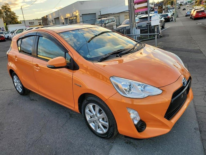 2017 Toyota Aqua G