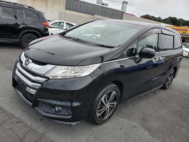 2015 Honda Odyssey G, photo 3