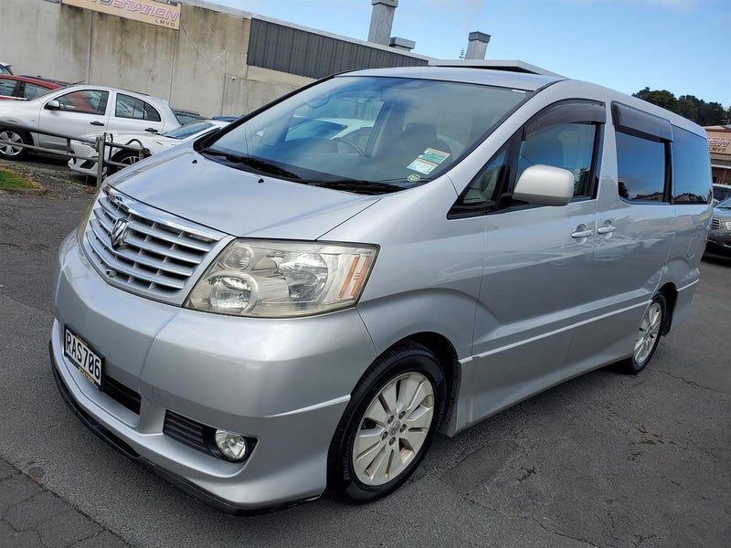 2003 Toyota Alphard, photo 3