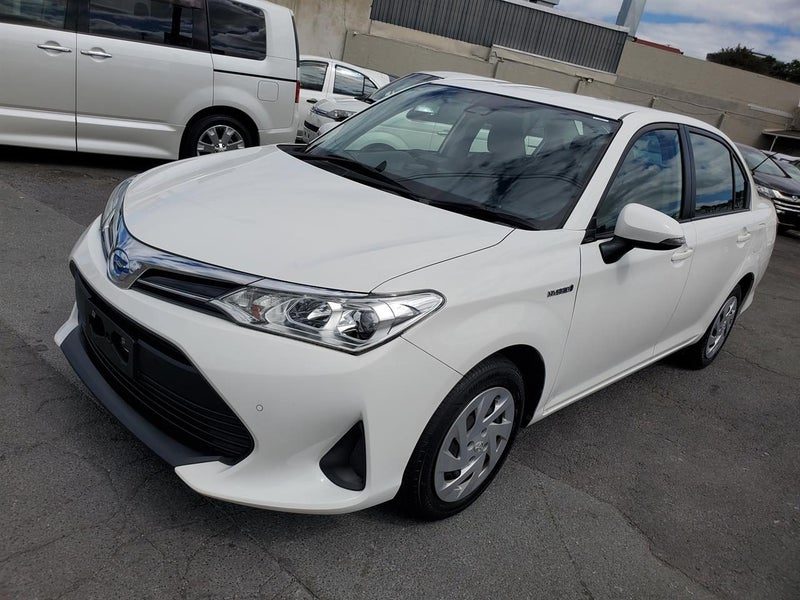 2020 Toyota Corolla Axio, photo 3
