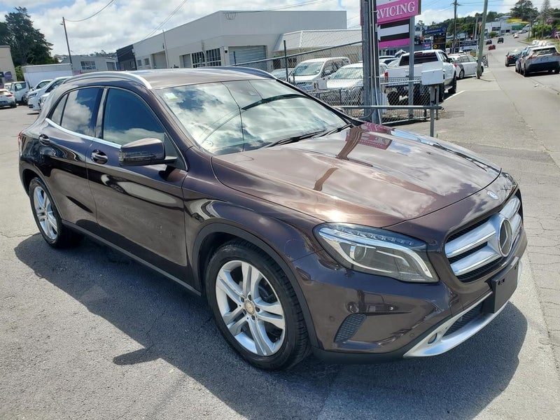 2014 Mercedes-Benz GLA 250 4Matic *ONLY 48,671km*