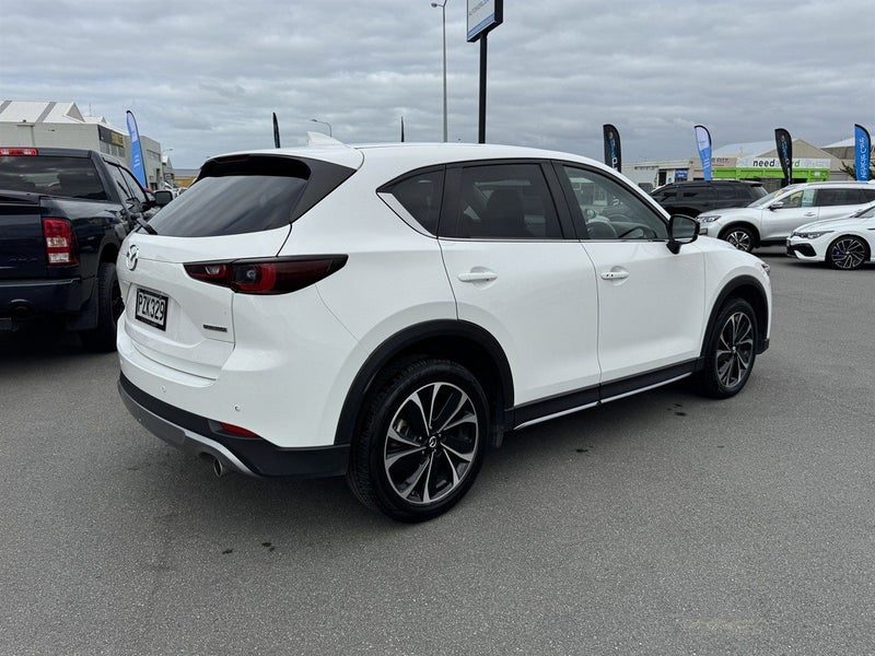 2023 Mazda CX-5 Activ 2.5P/4WD/6AT - NZ new, photo 2