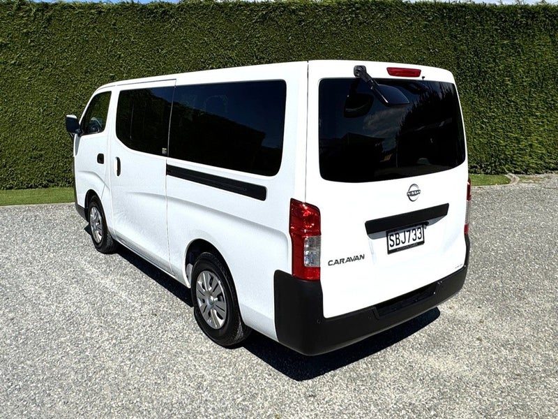 2023 Nissan NV350 DX 2.0P Auto 6-seats, photo 2