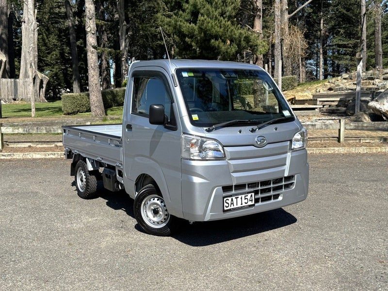 2019 Daihatsu Hijet 4X4 manual