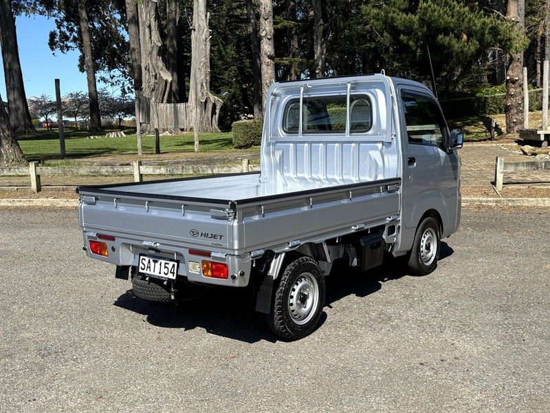 2019 Daihatsu Hijet 4X4 manual, photo 2