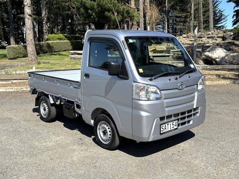 2019 Daihatsu Hijet 4X4 manual, photo 3