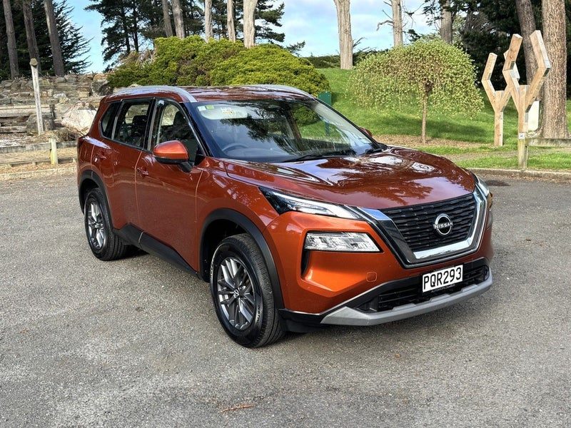 2023 Nissan X-Trail ST 4WD 2.5L 7 Seater NZ new, photo 3