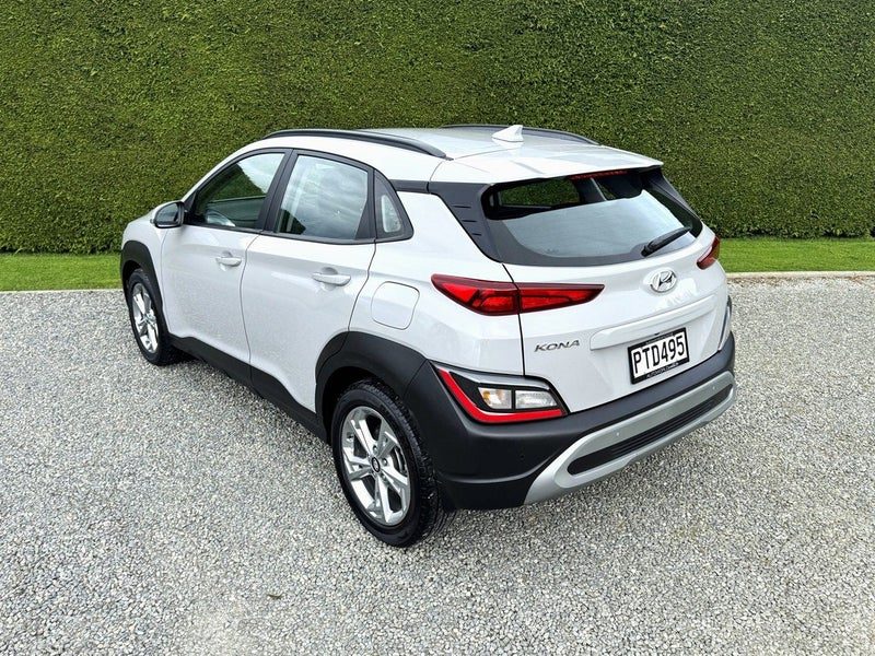2023 Hyundai Kona 2.0P Auto, photo 2
