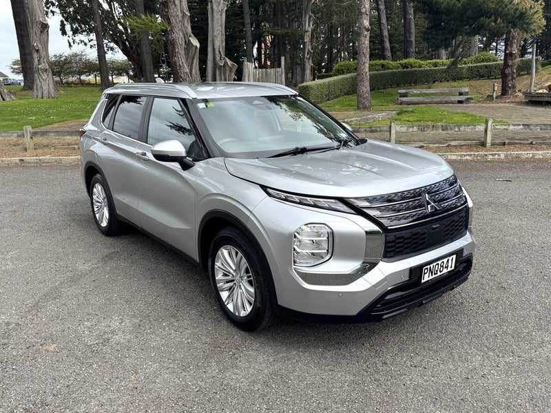 2022 Mitsubishi Outlander LS 2.5P 4WD NZ New, photo 3