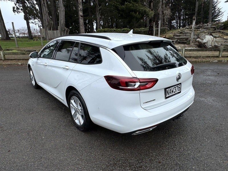 2020 Holden Commodore LT WAGON 2.0PT, photo 2
