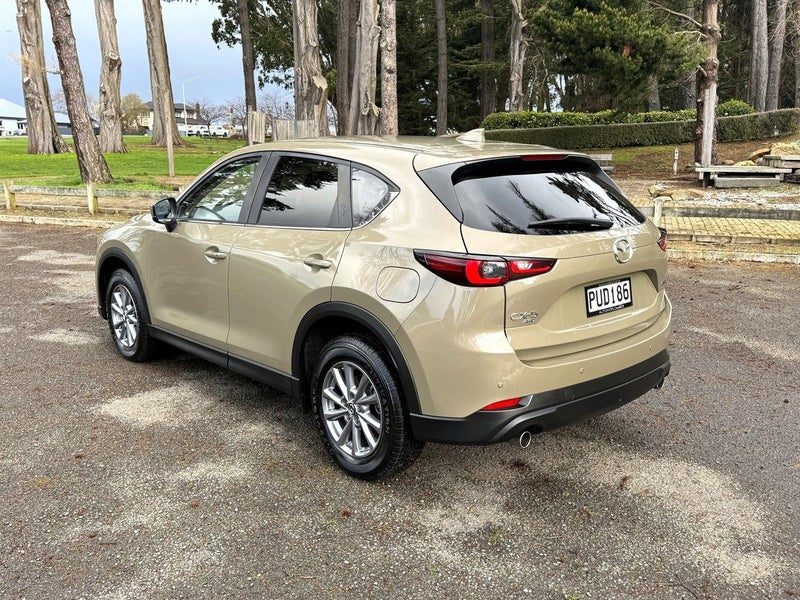 2023 Mazda CX-5 GSX 2.5P/4WD/6AT - NZ new, photo 2