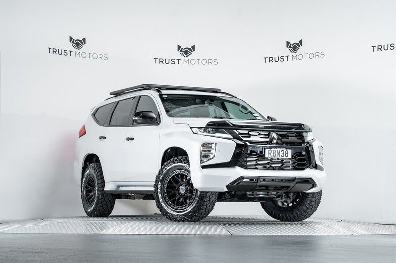 2025 Mitsubishi Pajero Sport VRX 2.4D 4WD