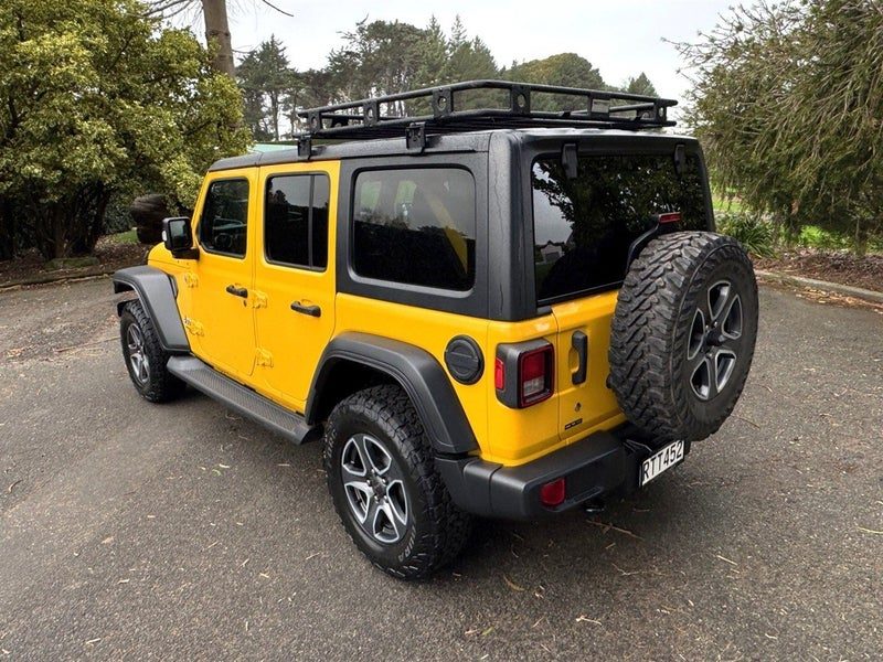 2020 Jeep Wrangler Sport Unlimited 3.6L 4WD, photo 3