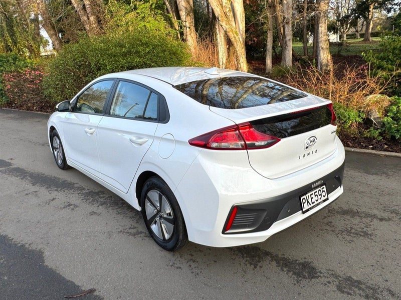 2022 Hyundai IONIQ Hybrid 1.6P/6AT NZ new, photo 2
