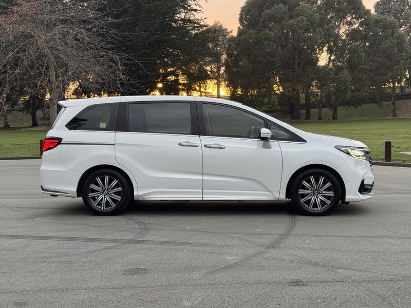2021 Honda Odyssey Touring 2.4P/Cvt, photo 2