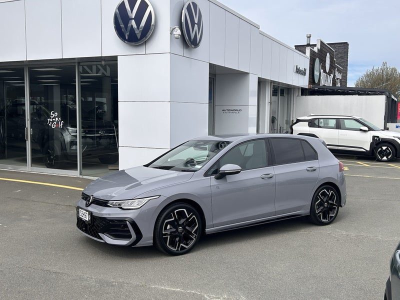 2026 Volkswagen Golf R-Line