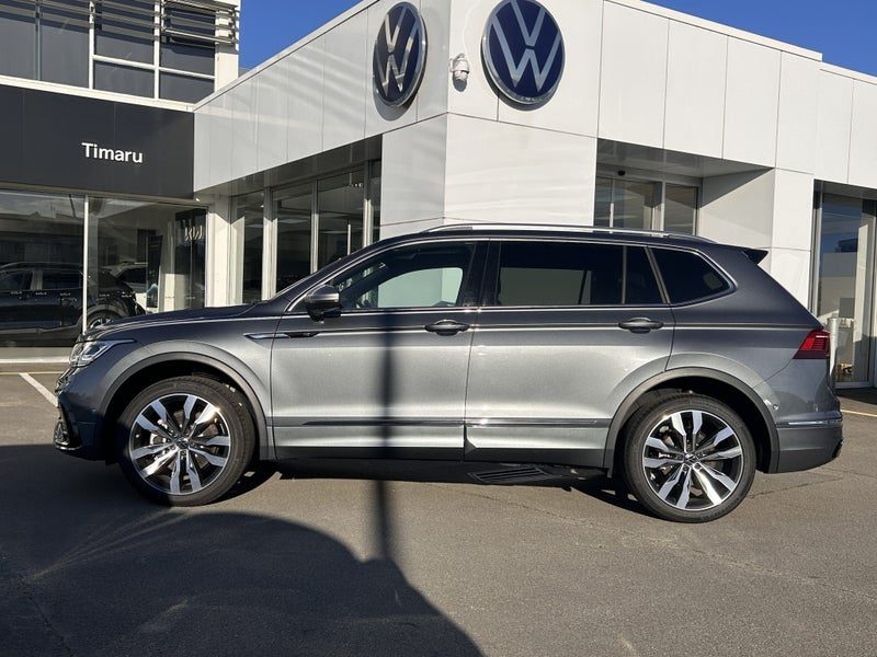 2025 Volkswagen Tiguan Allspace R-Line, photo 2