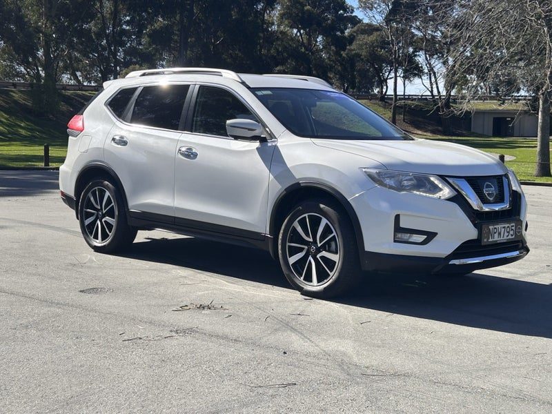 2021 Nissan X-Trail St-L 2.5P/6Cvt