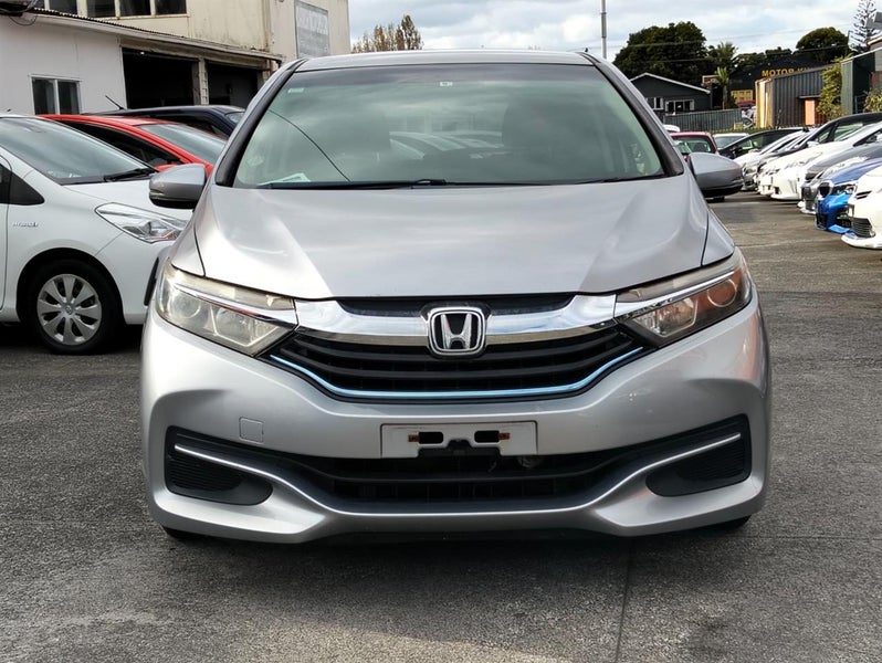 2017 Honda Shuttle Hybrid, photo 2