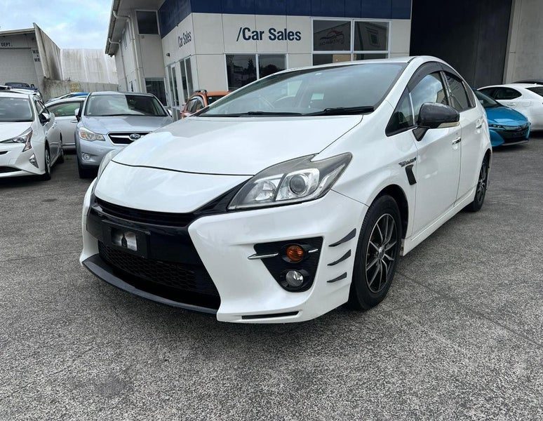 2012 Toyota Prius GS, photo 3