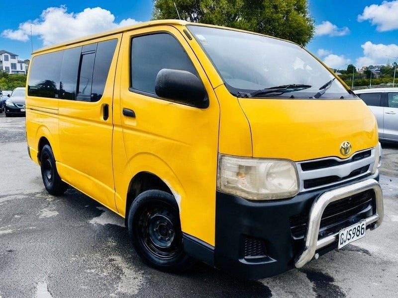 2012 Toyota Hiace Diesel, main photo