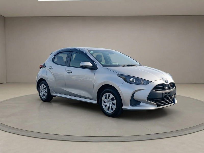 2020 Toyota Yaris HYBRID X