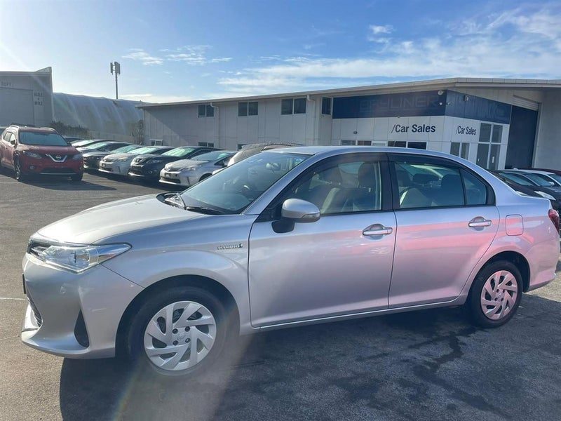 2018 Toyota Corolla Axio, photo 3