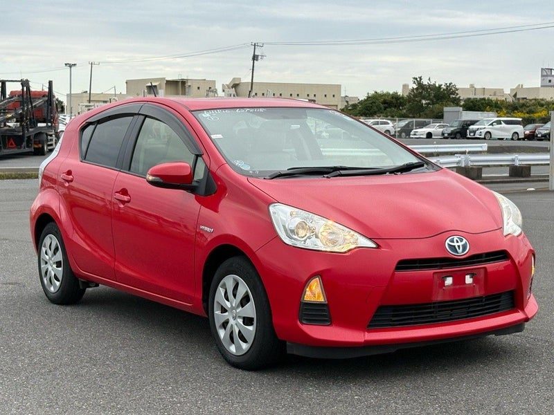 2014 Toyota Aqua G