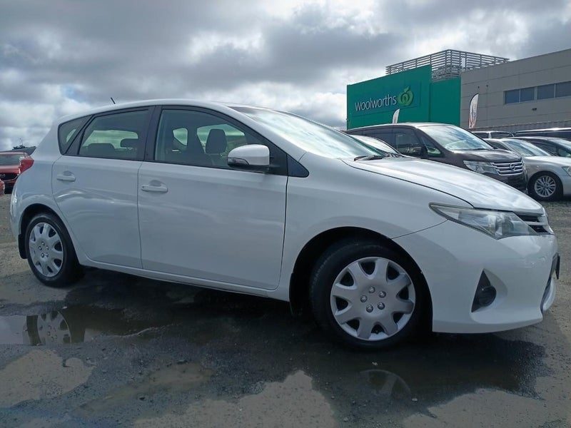 2015 Toyota Corolla GX 1.8P, photo 2