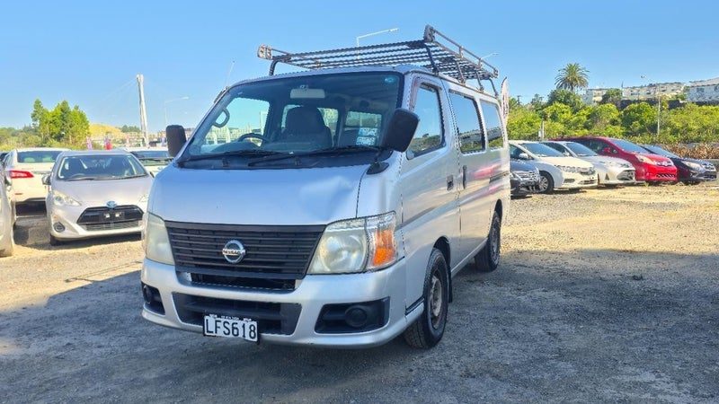 2007 Nissan Caravan, photo 3