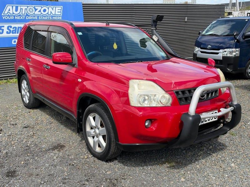 2010 Nissan X-Trail, photo 2