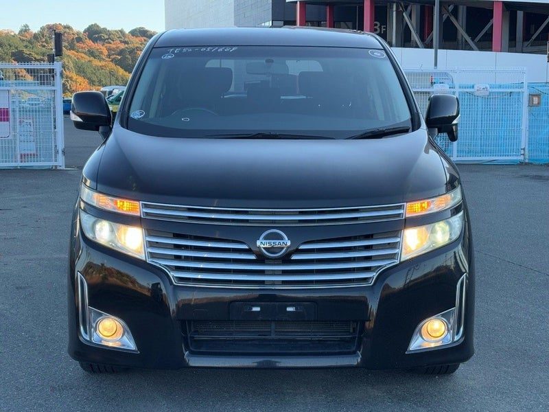 2013 Nissan Elgrand 250 HIGHWAY STAR S, photo 2
