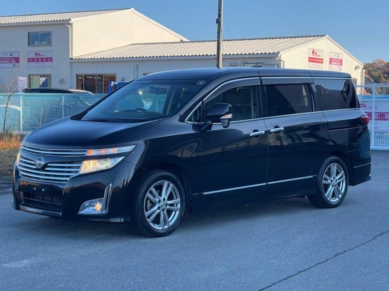 2013 Nissan Elgrand 250 HIGHWAY STAR S, photo 3
