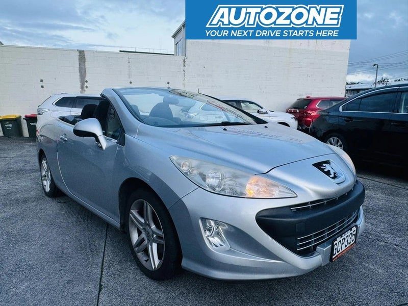 2011 Peugeot 308 Convertible, photo 3