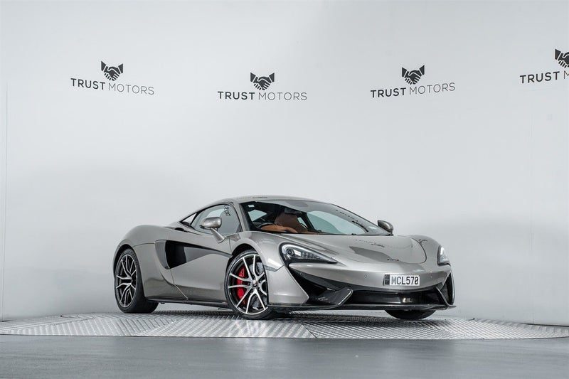 2016 McLaren 570S 3.8L Twin Turbo V8
