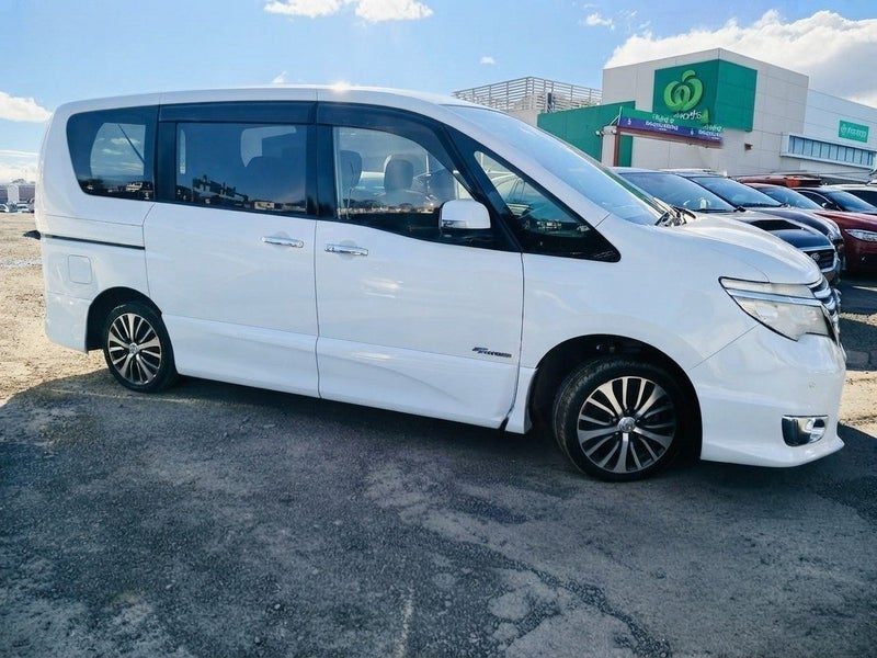 2015 Nissan Serena HIGHWAY STAR V SELECTION +SAFE, photo 2