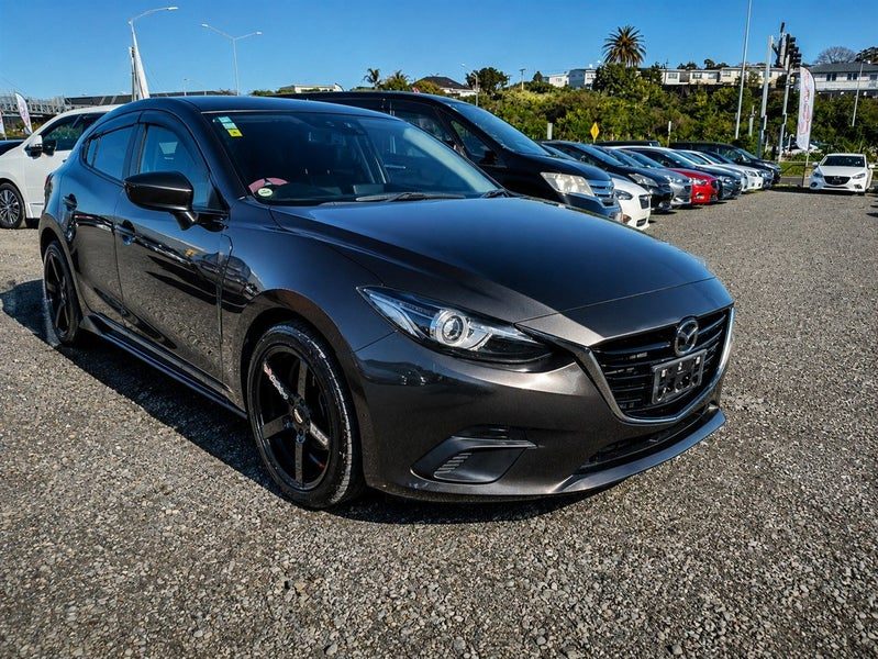 2015 Mazda Axela Sports