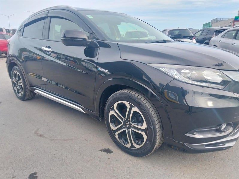 2015 Honda Vezel, photo 3
