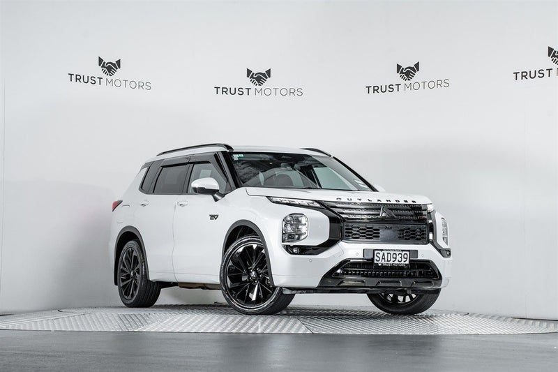 2022 Mitsubishi Outlander VRX PHEV 4WD