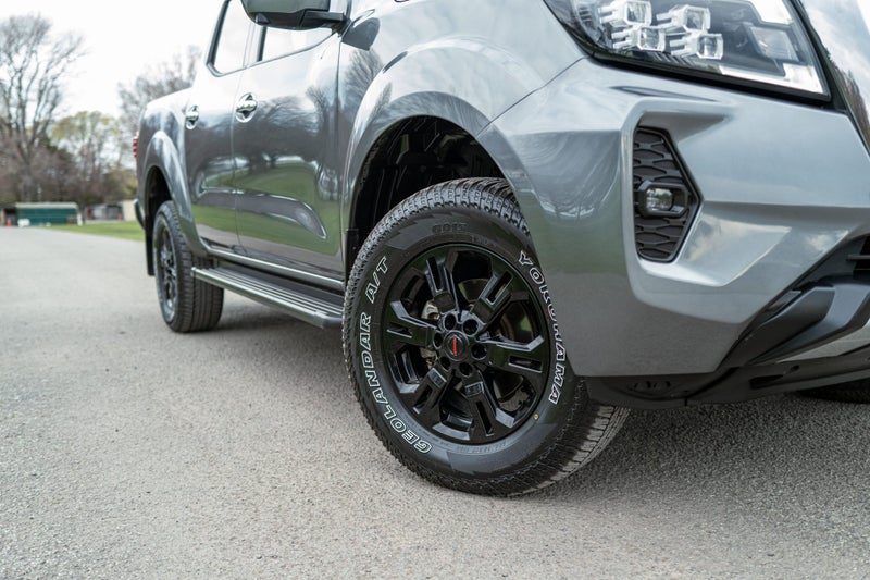 2023 Nissan Navara ST-X 4WD 2.3L Twin-Turbo Diesel, photo 2