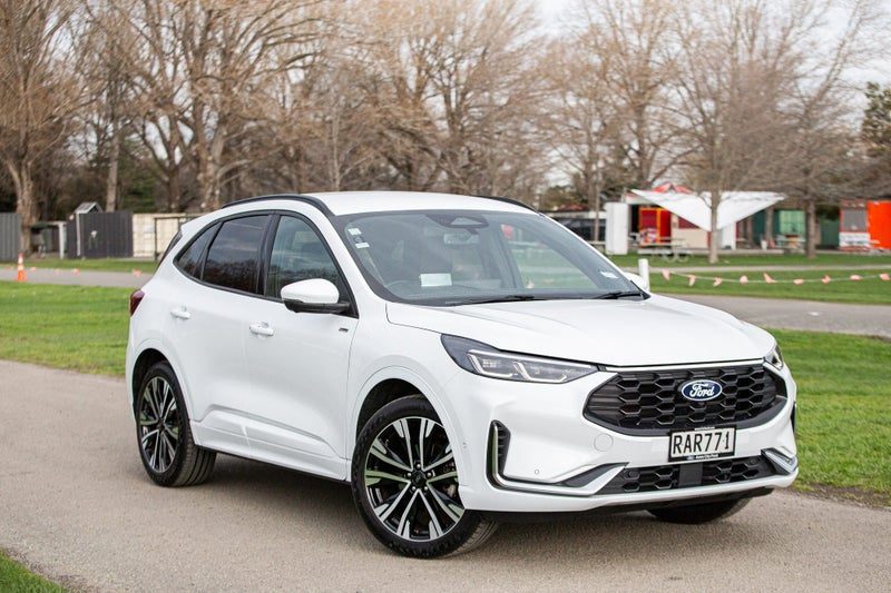 2025 Ford Escape ST-Line X AWD FHEV 2.5 litre