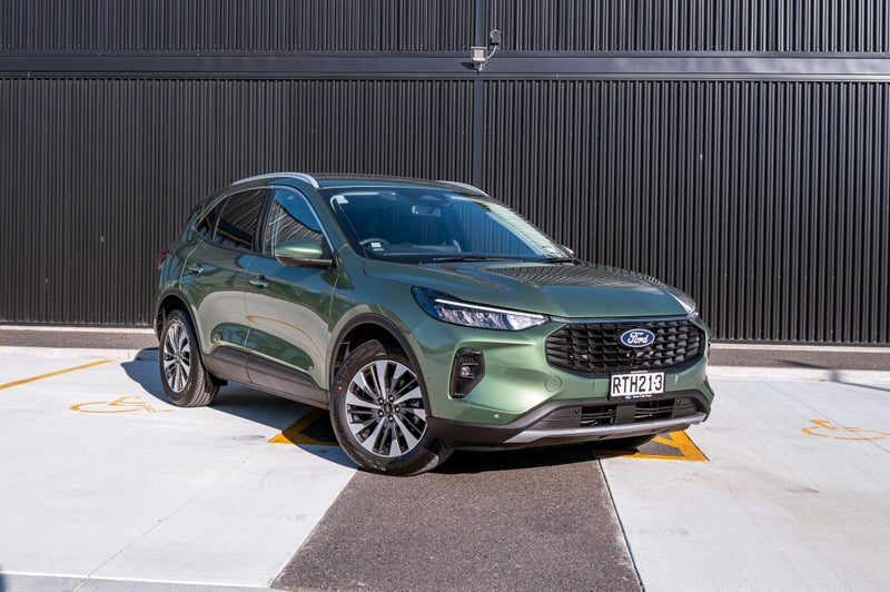 2026 Ford Escape Titanium 2.5 L Hybrid, main photo