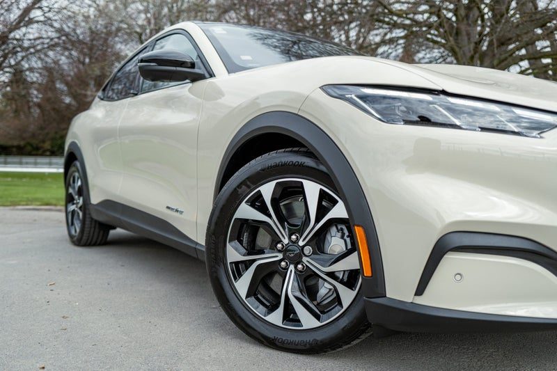 2026 Ford Mustang Mach-E Full Electric RWD, photo 2