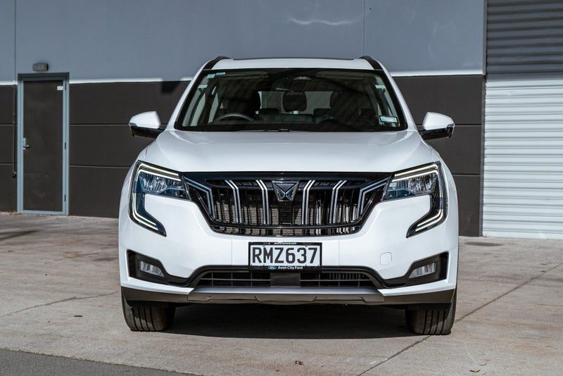 2025 Mahindra XUV700 AX7L, photo 3